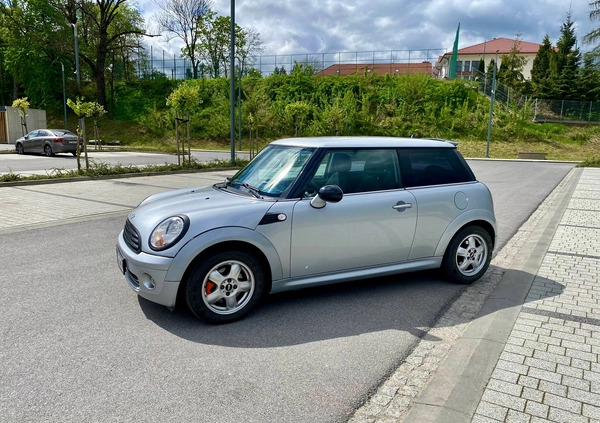 MINI Cooper cena 15900 przebieg: 194460, rok produkcji 2007 z Duszniki-Zdrój małe 79